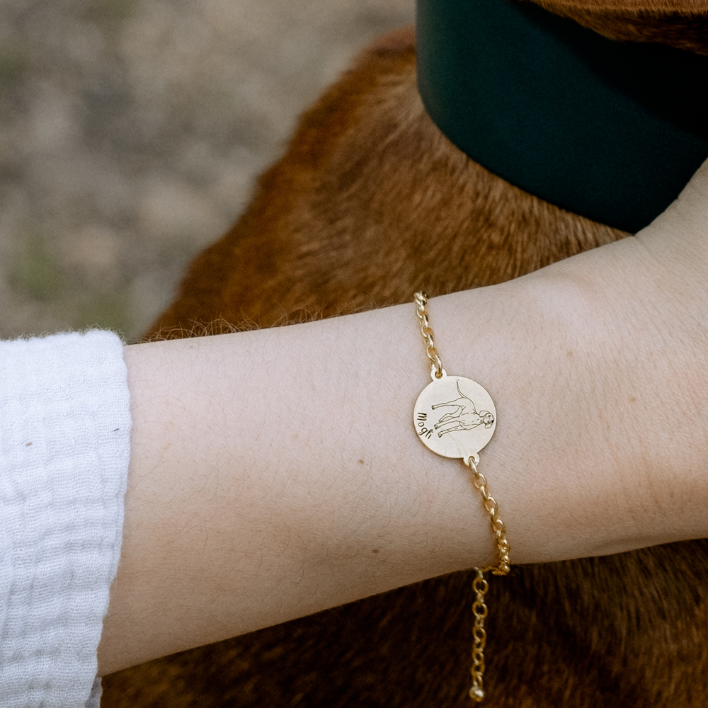 Gouden armband met honden portret Staffordshire Bull Terrier