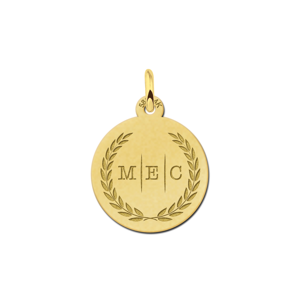 Gouden ketting met drie initialen