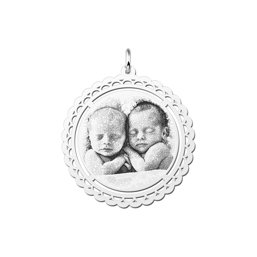 Ronde hanger met foto gravering zilver