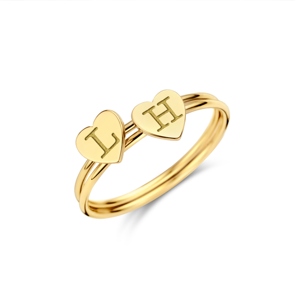 Gouden ring met hartje en initialen