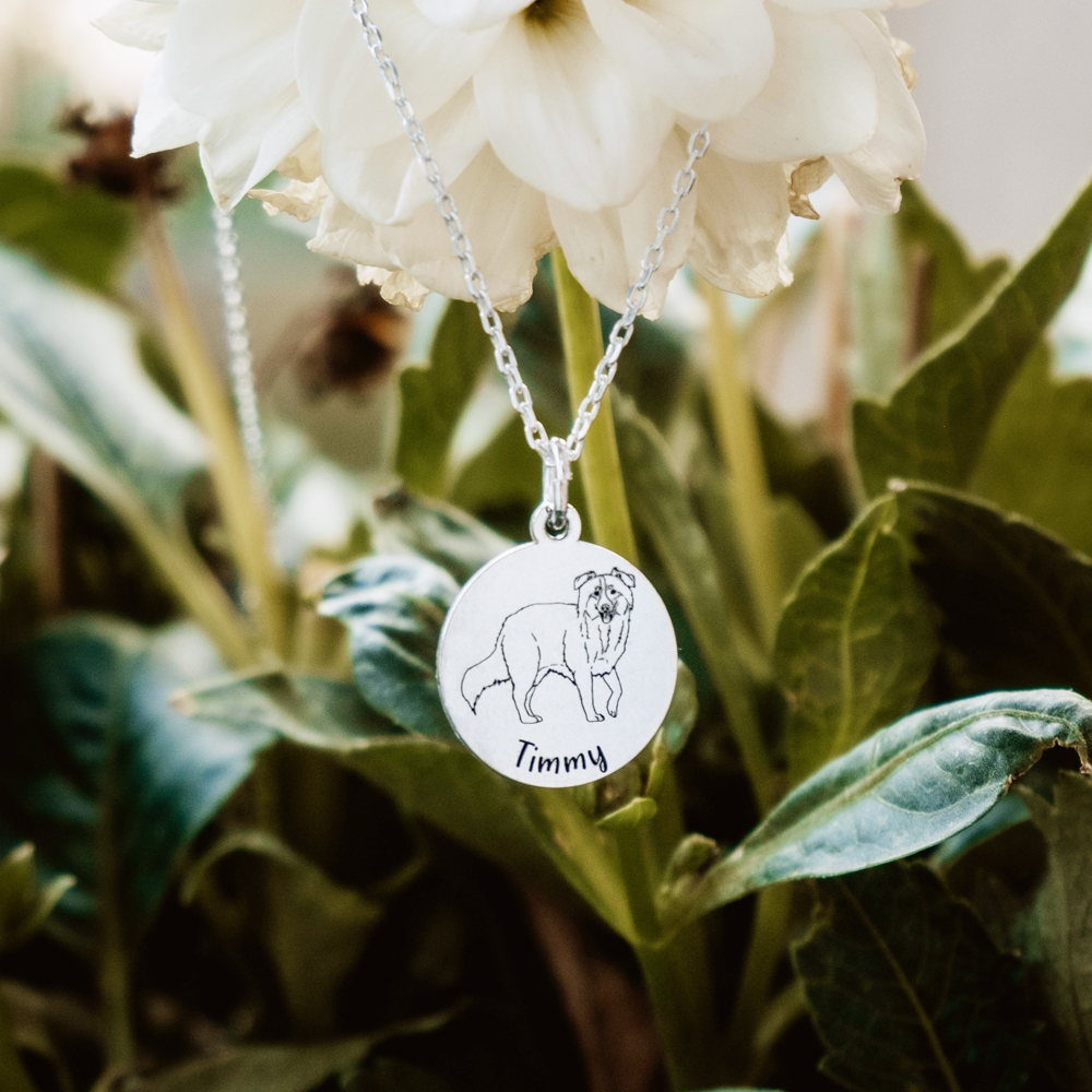 Zilveren ketting met honden portret Staffordshire Bull Terrier