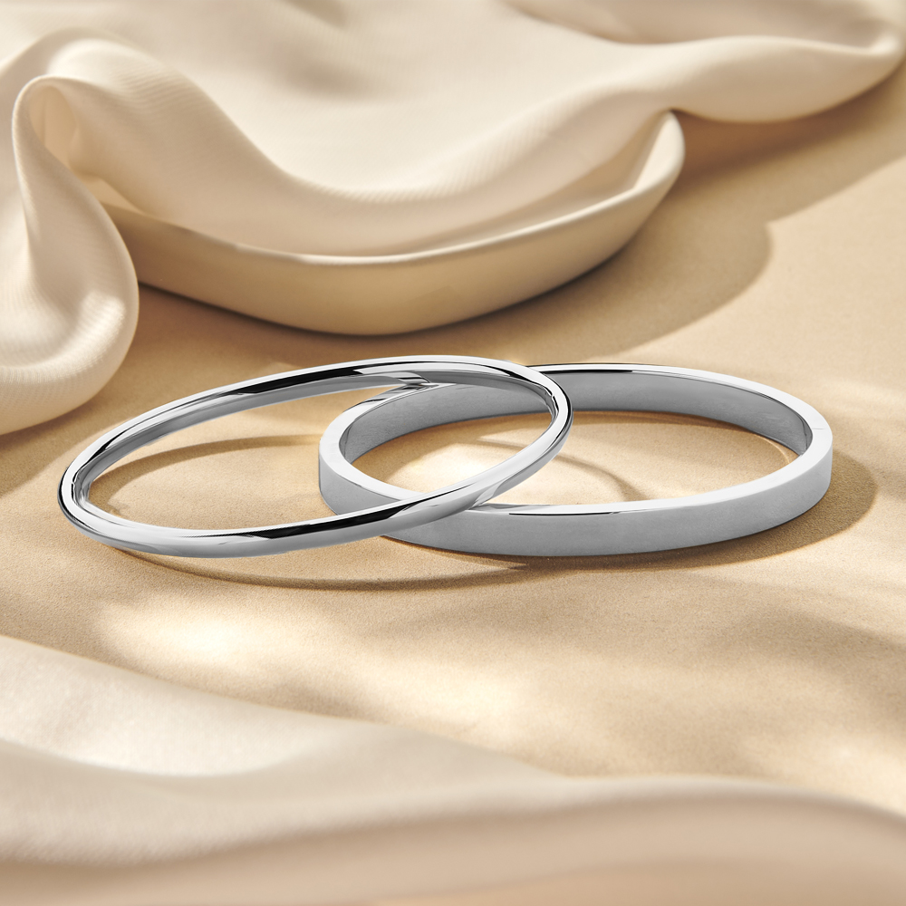 Ovalen zilveren slavenarmband 4 mm met gravure