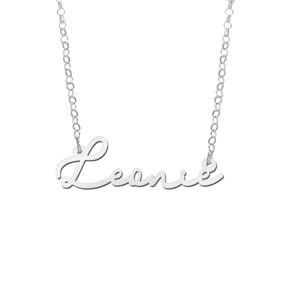 Zilveren naamketting Leonie