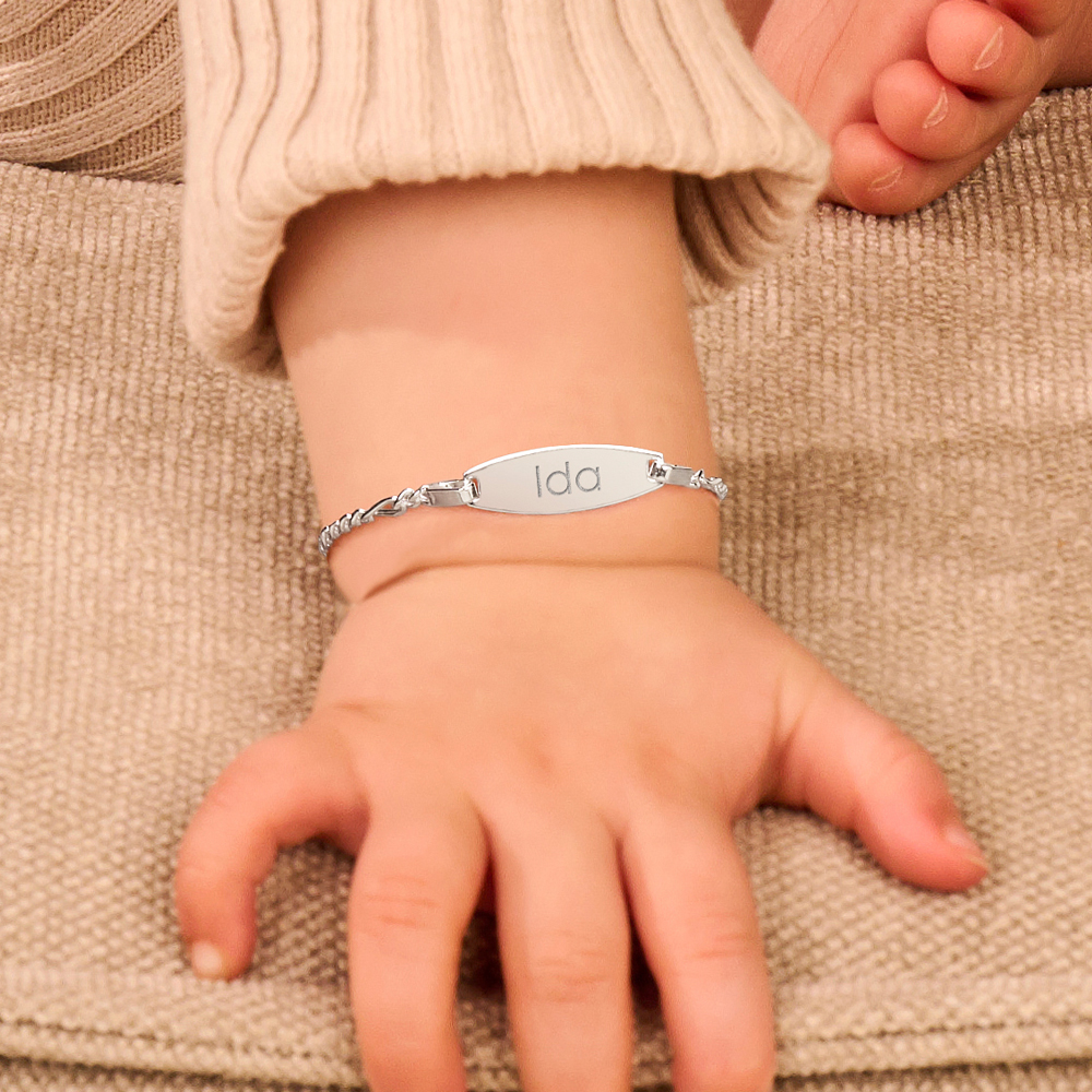 Ovaal Baby armband van zilver