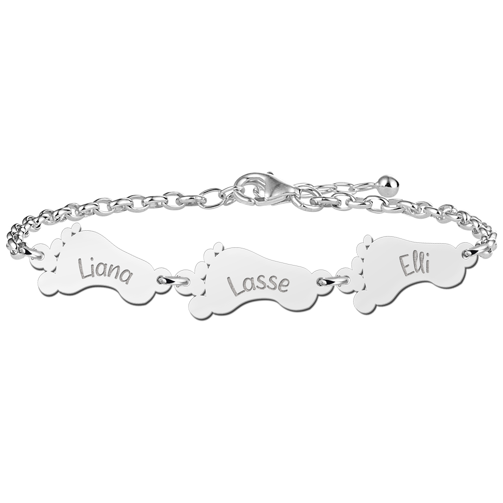 Zilveren armband met baby voetjes