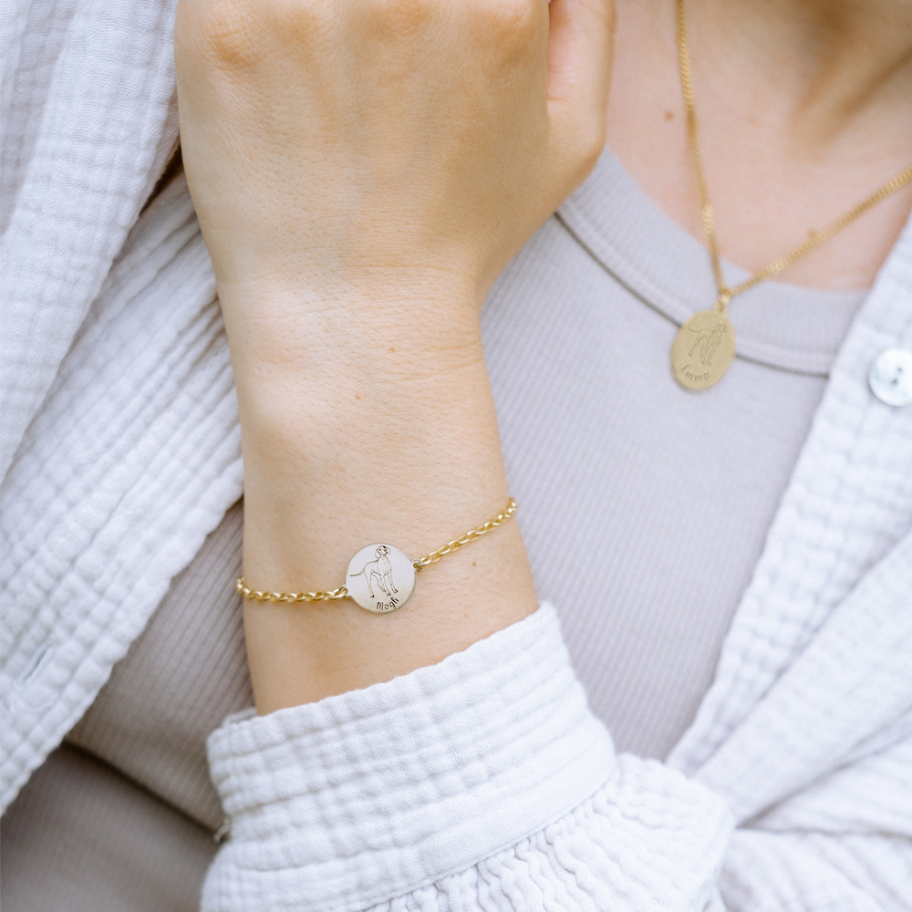 Gepersonaliseerde honden armband Pomeriaan goud