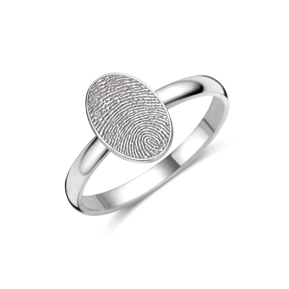 Zilveren ring met ovaal en vingerafdruk
